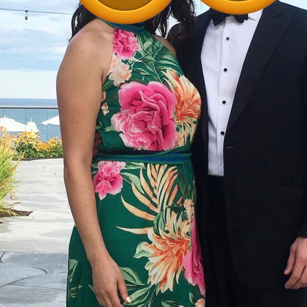 Lulu’s floral tropical maxi cocktail/wedding guest/formal dress